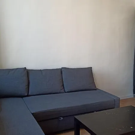 Neuf Climatisé Centre #7 *